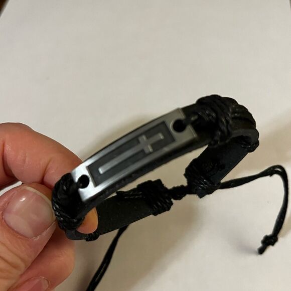 Metal Alloy Cowhide Cross Leather Adjustable Woven Bracelet Jewelry - Picture 3 of 10